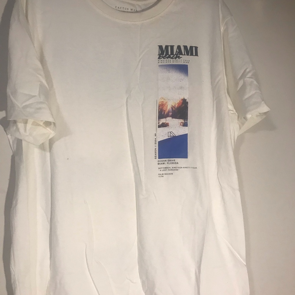 Cactus White Graphic T-Shirt